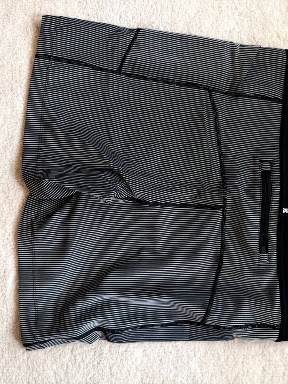 Bandit Women's Striped Cadence™ 5" Compression Shorts (2025) - Picture 2 of 2
